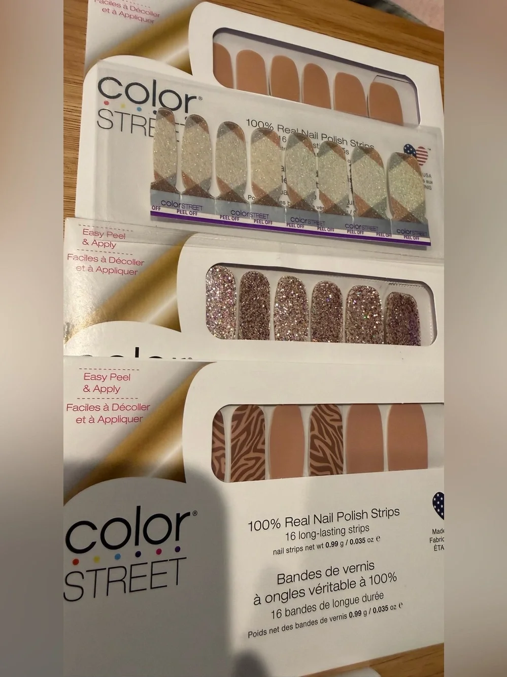 Bundle of 4 mixed MANI Color Street nail wraps